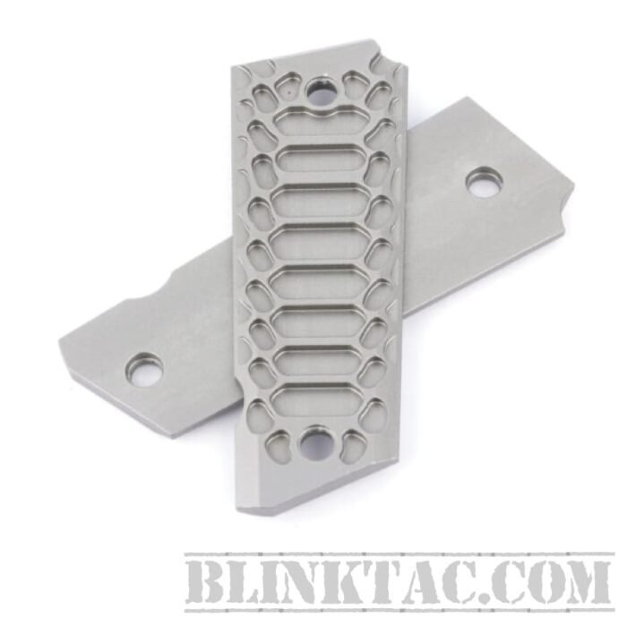 Valkyrie Dynamics 1911 Government/Commander Full Size Grips Aluminum Cobra Skeleton Brushed FS-02silver/RED/FDE