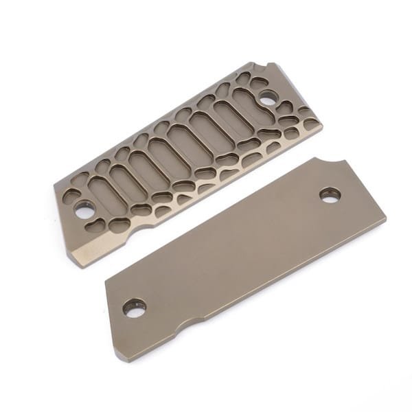 Valkyrie Dynamics 1911 Government/Commander Full Size Grips Aluminum Cobra Skeleton Brushed FS-02silver/RED/FDE - Image 12